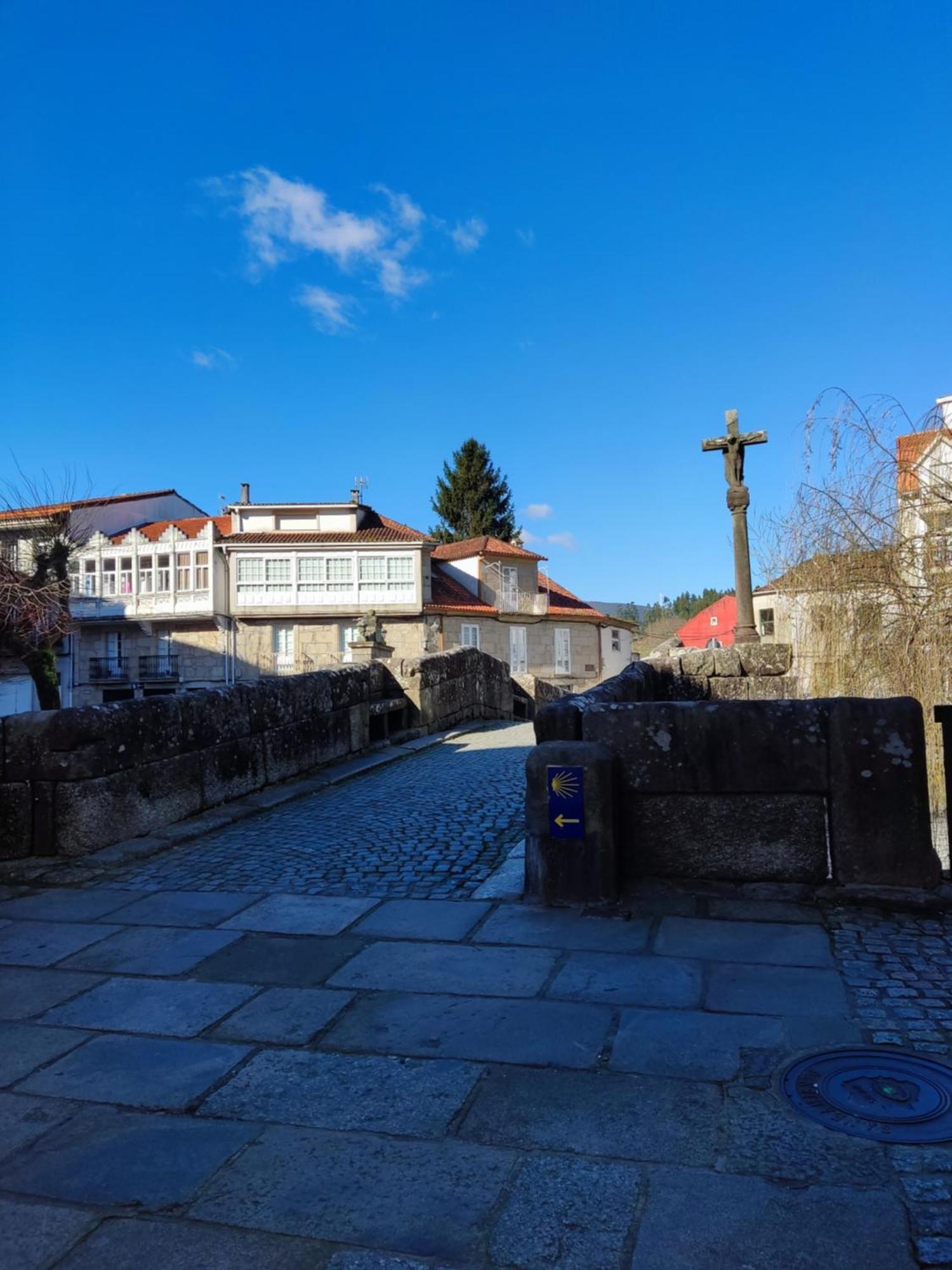 Grupo Arcanos Pension Atenea & Via Romana Caldas De Reis Eksteriør bilde